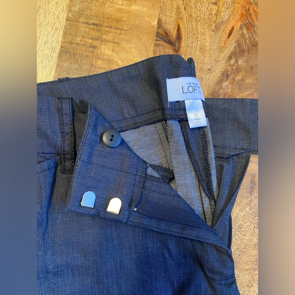 Ann Taylor LOFT blue pants, size 12, Julie fit